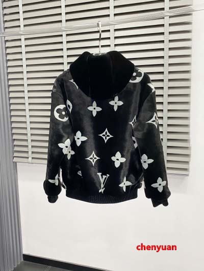 2024年12月30日新品ルイヴィトン 本革 毛皮一体  ジャケットアウター  chengyuan工場