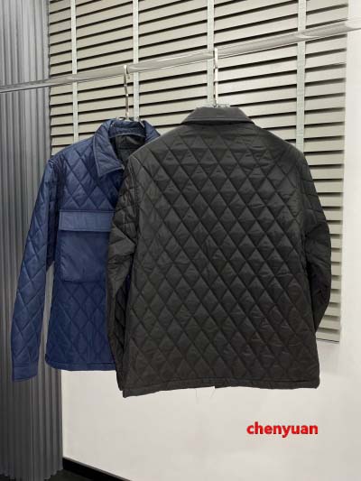 2024年12月30日秋冬新品PRADA 綿入れの服ジャケット chengyuan工場