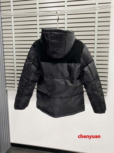 2024年12月30日秋冬新品PRADA ダウンジャケット chengyuan工場