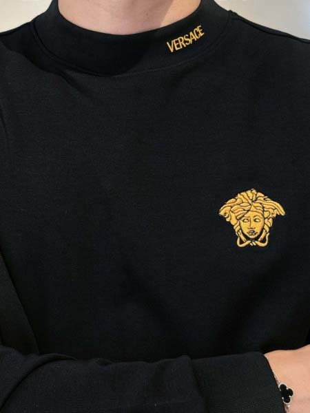 2024年12月30日秋冬新品入荷ヴェルサーチ 長袖 Tシャツ chengyuan工場