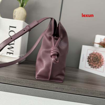 2025年早春新品入荷 LOEWE 本革 バッグ lexun工場Size:30*24.5*10.5cm