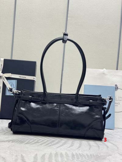 2025年早春高品質新品入荷 PRADA  バッグ 3工場