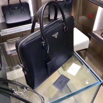 2025年早春高品質新品入荷 PRADA  バッグ 3工場