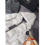 2025年11月4日秋冬高品質新品入荷 C a n a d a G o o s e ダウンジャケット BF工場