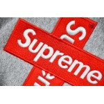 2024年12月4日秋冬新品入荷SUPREME パーカー   BF工場