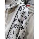 2024年12月4日秋冬新品入荷ルイヴィトン 上下セット kail工場