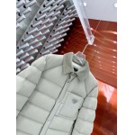2024年12月9日秋冬高品質新品入荷PRADA ダウンジャケット 520工場