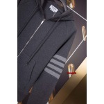 春高品質新品 THOM BROWNE  ジップアップ パーカーshp工場