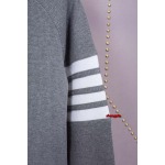 春高品質新品 THOM BROWNE  スウェット shp工場