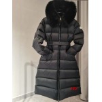 2024年12月10日秋冬人気 モンクレール 女性ダウンジャケット