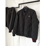 2024年12月10日秋冬高品質PRADA 綿入れの服 ジャケットアウター bf工場