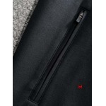 2024年12月10日秋冬高品質ルイヴィトンジップアップアウター bf工場