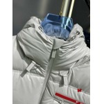 2024年12月11日秋冬高品質PRADA ダウンジャケットアウター bf工場