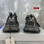 2024年12月20日秋冬原版復刻新作入荷バレンシアガ スニーカー FANG工場