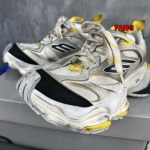 2024年12月20日秋冬原版復刻新作入荷バレンシアガ スニーカー FANG工場