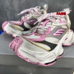 2024年12月20日秋冬原版復刻新作入荷バレンシアガ スニーカー FANG工場