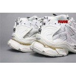 2024年12月20日秋冬原版復刻新作入荷バレンシアガ スニーカー FANG工場