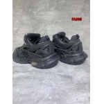 2024年12月20日秋冬原版復刻新作入荷バレンシアガ スニーカー FANG工場