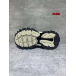 2024年12月20日秋冬原版復刻新作入荷バレンシアガ スニーカー FANG工場