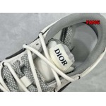 2024年12月20日秋冬新作入荷 NIKE スニーカー FANG工場