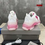 2024年12月20日秋冬原版復刻新作入荷バレンシアガ 女性スニーカー FANG工場35-42