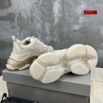 2024年12月20日秋冬原版復刻新作入荷バレンシアガ スニーカー FANG工場