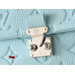 2024年12月25日秋冬新品入荷ルイヴィトン ブランドバッグ feng工場