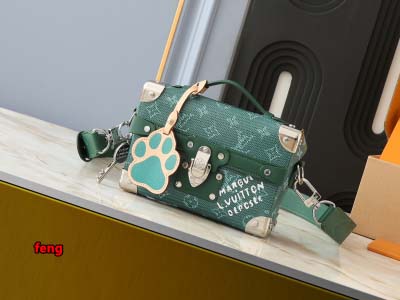 2024年12月25日秋冬新品入荷ルイヴィトン ブランドバッ...