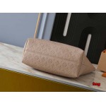 2024年12月25日秋冬新品入荷ルイヴィトン ブランドバッグ feng工場