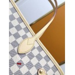 2024年12月25日秋冬原版復刻ルイヴィトン ブランドバッグ