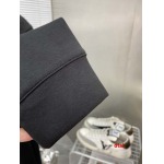 2024年12月26日入荷秋冬新品 ジバンシー  長袖 Tシャツdtai工場