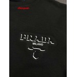 2024年12月30日新品 PRADA 長袖 Tシャツ   chengyuan工場