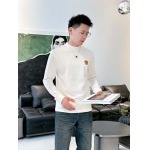 2024年12月30日秋冬新品入荷ヴェルサーチ 長袖 Tシャツ chengyuan工場