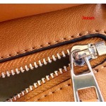 2025年早春新品入荷 LOEWE 本革 バッグ lexun工場18*12.5*8cm