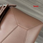 2025年早春新品入荷 LOEWE 本革 バッグ lexun工場33*14.7*21.5cm