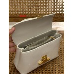 2025年早春新品入荷 CELINE  本革 バッグ lexun工場20-8-14cm