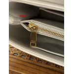 2025年早春新品入荷 CELINE  本革 バッグ lexun工場20-8-14cm