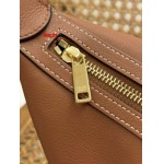 2025年早春新品入荷 CELINE 本革 バッグ lexun工場22-17-21cm