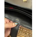 2025年早春新品入荷 CELINE 本革 バッグ lexun工場16-19-12cm