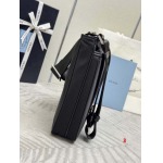 2025年早春高品質新品入荷 PRADA  バッグ 3工場