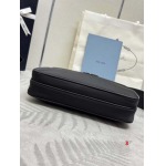 2025年早春高品質新品入荷 PRADA  バッグ 3工場