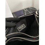 2025年早春高品質新品入荷 PRADA  バッグ 3工場