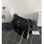 2025年早春高品質新品入荷 PRADA  バッグ 3工場