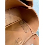 2025年早春高品質新品入荷 PRADA  バッグ 3工場