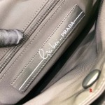 2025年早春高品質新品入荷 PRADA  バッグ 3工場