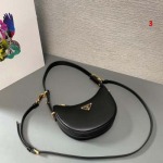 2025年早春高品質新品入荷 PRADA  バッグ 3工場