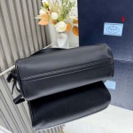 2025年早春高品質新品入荷 PRADA  バッグ 3工場