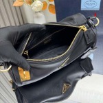 2025年早春高品質新品入荷 PRADA  バッグ 3工場