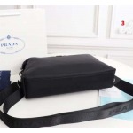 2025年早春高品質新品入荷 PRADA  バッグ 3工場