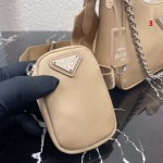 2025年早春高品質新品入荷 PRADA  バッグ 3工場